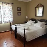 Malpais Trece Country house *